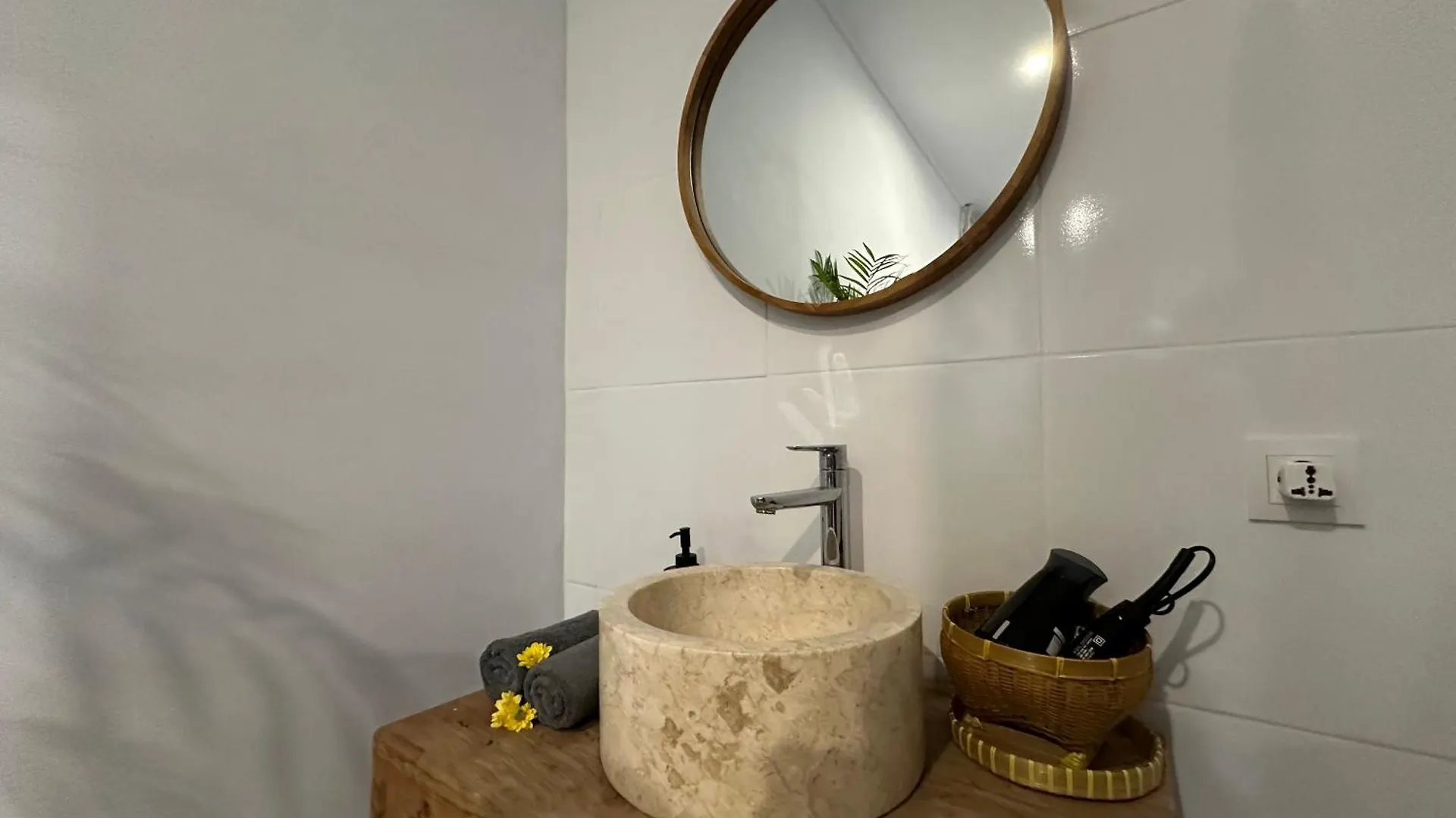 2 Bedrooms Villa Cinta Umalas Kerobokan